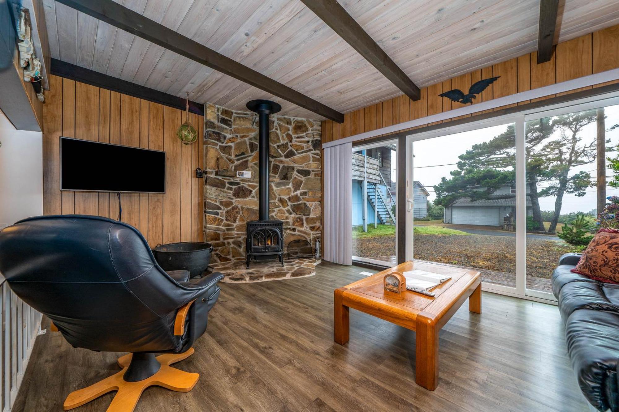 Woodley Beach House Lincoln Beach Exterior photo